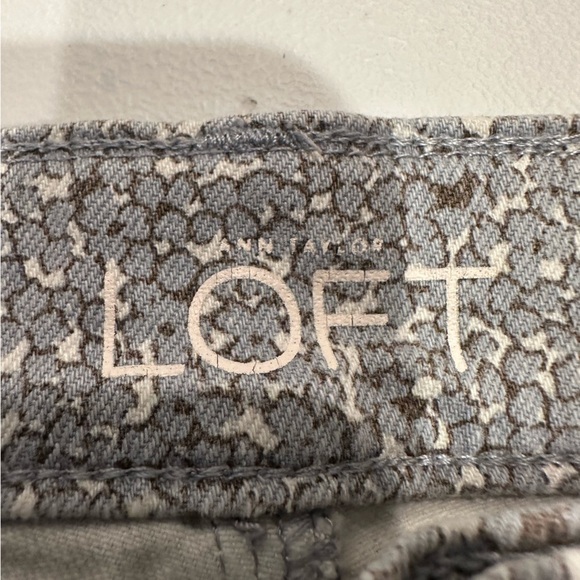 Ann Taylor Loft Blue Modern Ankle Skinny Jeans Women Size 26/2 - Picture 4 of 4